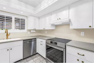 3500 El Conquistador Parkway #203, Bradenton, FL 34210 - Photo 13