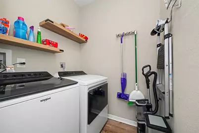 5408 Eagles Point Circle #302, Sarasota, FL 34231 - Photo 29