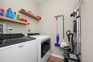 5408 Eagles Point Cir, Sarasota, FL 34231 - Photo 29