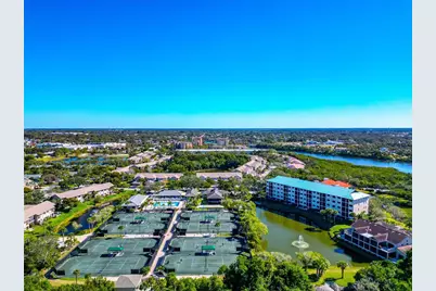 5408 Eagles Point Circle #302, Sarasota, FL 34231 - Photo 47