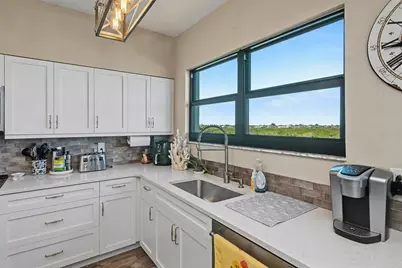 5408 Eagles Point Circle #302, Sarasota, FL 34231 - Photo 11