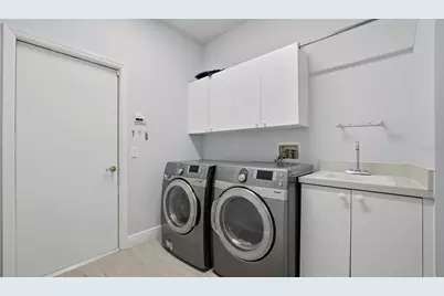 9402 Glen Abbey Lane, Sarasota, FL 34238 - Photo 47