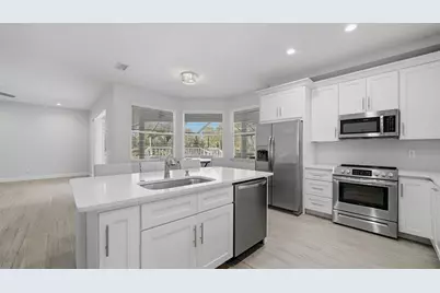 9402 Glen Abbey Lane, Sarasota, FL 34238 - Photo 25