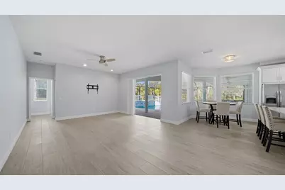 9402 Glen Abbey Lane, Sarasota, FL 34238 - Photo 19