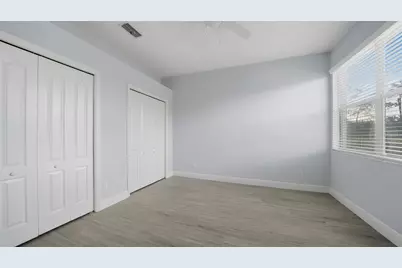 9402 Glen Abbey Lane, Sarasota, FL 34238 - Photo 35