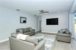 9402 Glen Abbey Ln, Sarasota, FL 34238 - Photo 17