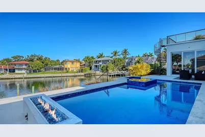 1739 Little Pointe Circle, Sarasota, FL 34231 - Photo 15