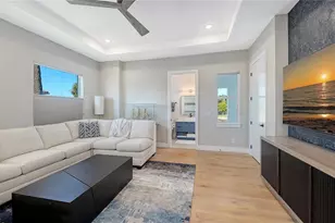 1739 Little Pointe Cir, Sarasota, FL 34231 - Photo 43