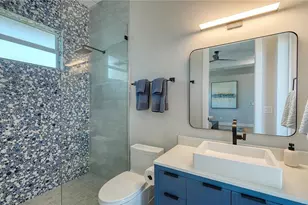 1739 Little Pointe Cir, Sarasota, FL 34231 - Photo 47