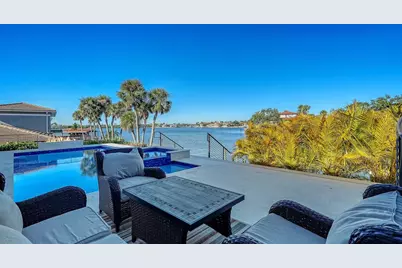 1739 Little Pointe Circle, Sarasota, FL 34231 - Photo 31