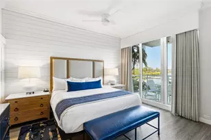 225 Sands Point Rd, Longboat Key, FL 34228 - Photo 5