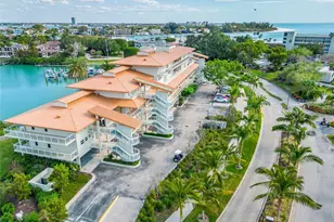 225 Sands Point Rd, Longboat Key, FL 34228 - Photo 43