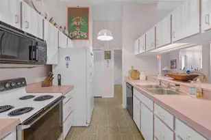 2144 Cork Oak St, Sarasota, FL 34232 - Photo 11