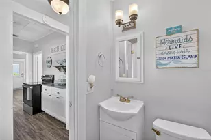 520 Spring Ave, Anna Maria, FL 34216 - Photo 17