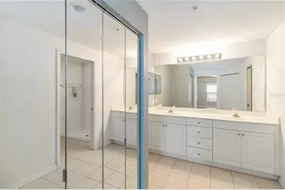 6351 Bay Cedar Lane, Bradenton, FL 34203 - Photo 11