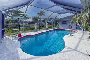 9008 Allapata Ln, Venice, FL 34293 - Photo 11