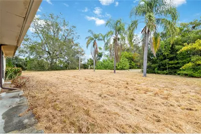 6557 Bowline Drive, Sarasota, FL 34231 - Photo 5