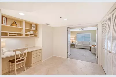 550 Flamingo Drive #202, Venice, FL 34285 - Photo 5