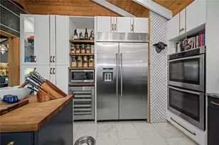 5116 Admiral Pl, Sarasota, FL 34231 - Photo 15