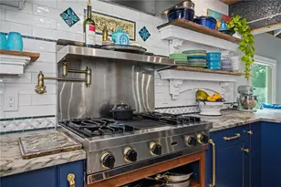 5116 Admiral Pl, Sarasota, FL 34231 - Photo 17