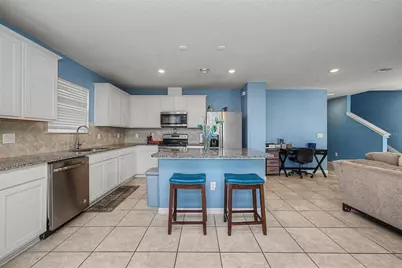 8982 Royal River Circle, Parrish, FL 34219 - Photo 9