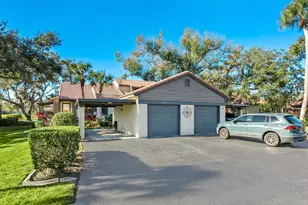 4372 Trails Dr, Sarasota, FL 34232 - Photo 3