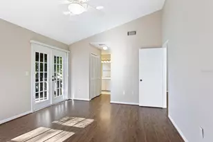 4372 Trails Dr, Sarasota, FL 34232 - Photo 17