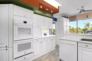 3040 Grand Bay Blvd, Longboat Key, FL 34228 - Photo 13