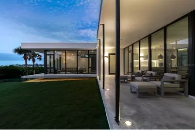 1500 Bayview Drive, Sarasota, FL 34239 - Photo 17