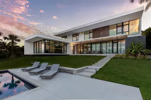 1500 Bayview Dr, Sarasota, FL 34239 - Photo 25