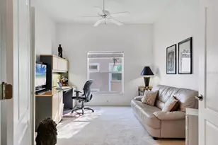 9641 Castle Point Dr, Sarasota, FL 34238 - Photo 19