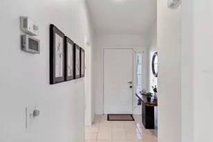 9641 Castle Point Dr, Sarasota, FL 34238 - Photo 7