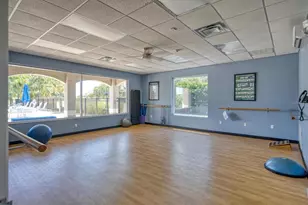 9641 Castle Point Dr, Sarasota, FL 34238 - Photo 43