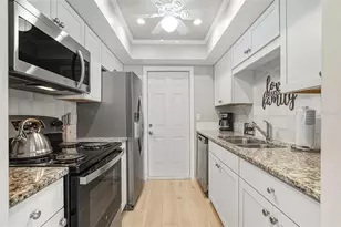 6300 Midnight Pass Rd, Sarasota, FL 34242 - Photo 13