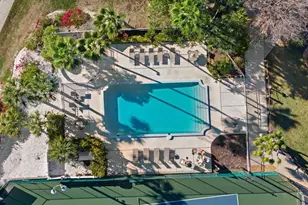 1313 Siesta Bayside Dr, Sarasota, FL 34242 - Photo 65