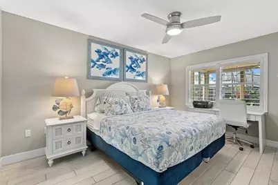 1313 Siesta Bayside Drive #1313D, Sarasota, FL 34242 - Photo 15