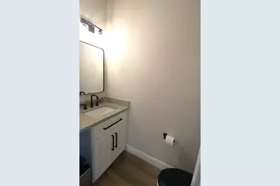 3806 Parkridge Circle #21-105, Sarasota, FL 34243 - Photo 15