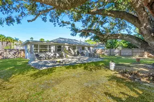 2104 Wood St, Sarasota, FL 34237 - Photo 31