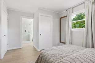 2104 Wood St, Sarasota, FL 34237 - Photo 21