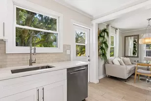 2104 Wood St, Sarasota, FL 34237 - Photo 19