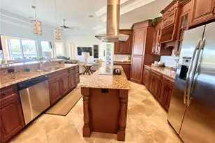 7218 Heritage Grand Pl, Bradenton, FL 34212 - Photo 9