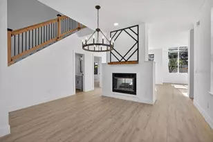 8618 Valley Ridge Ct, Orlando, FL 32818 - Photo 3