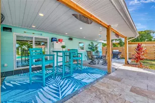 1410 35th St W, Bradenton, FL 34205 - Photo 3