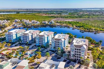 391 Aruba Circle #401, Bradenton, FL 34209 - Photo 3