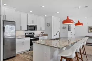 391 Aruba Cir, Bradenton, FL 34209 - Photo 15