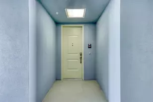 391 Aruba Cir, Bradenton, FL 34209 - Photo 7