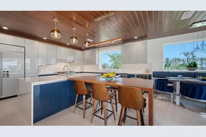 6381 Gulf Of Mexico Drive, Longboat Key, FL 34228 - Photo 13