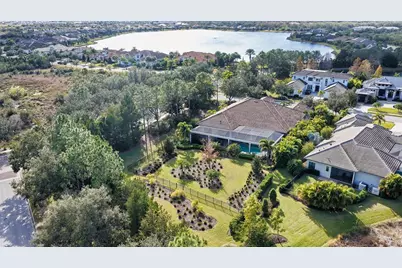 7929 Staysail Court, Lakewood Ranch, FL 34202 - Photo 9