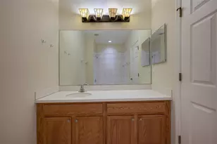 5543 Napa Dr, Sarasota, FL 34243 - Photo 35