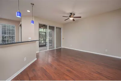 5543 Napa Drive, Sarasota, FL 34243 - Photo 9